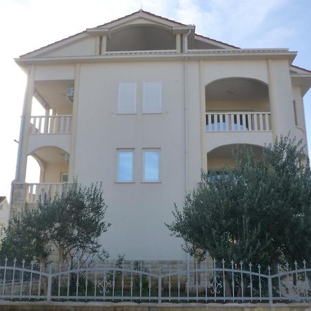 Apartment Adrijana Novalja Exterior foto